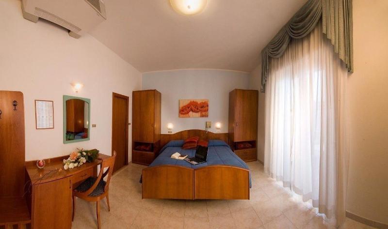 Hotel Alsen Rimini Eksteriør billede